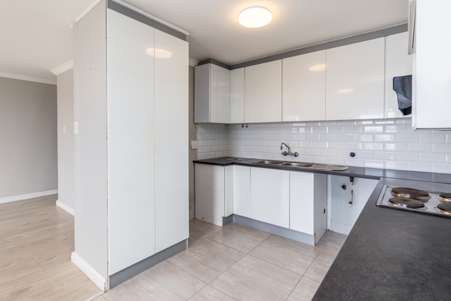 2 Bedroom Property for Sale in Green Point Western Cape